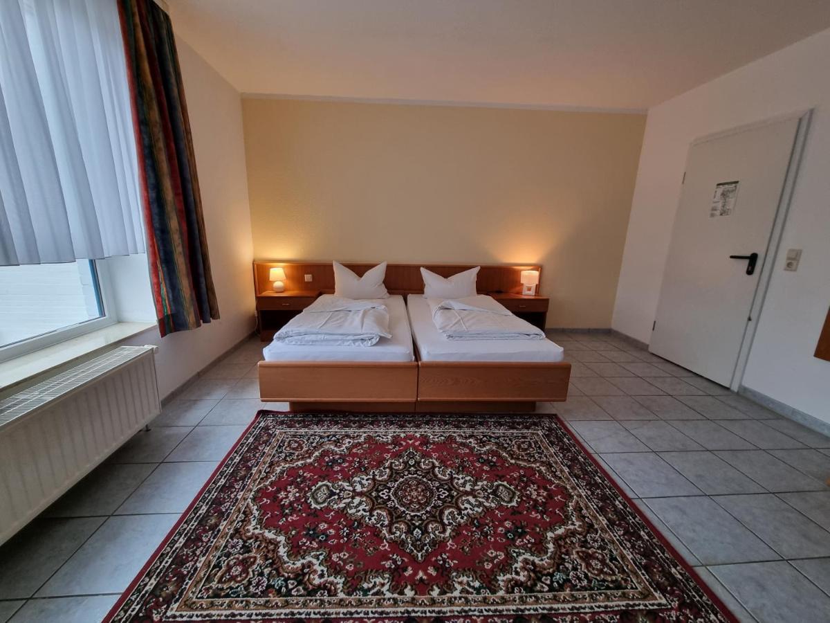 Erbenholz Hotel Laatzen ภายนอก รูปภาพ
