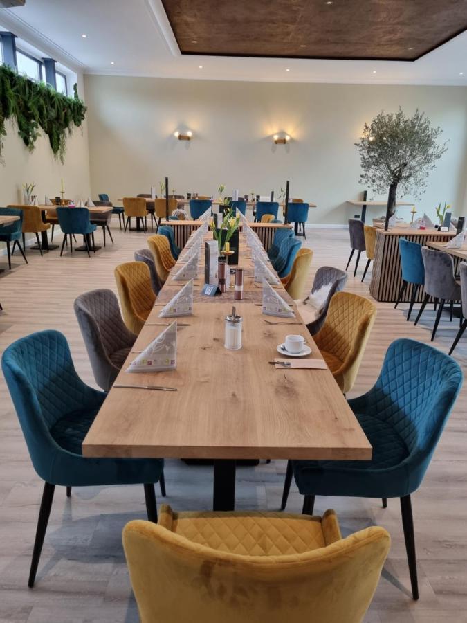 Erbenholz Hotel Laatzen ภายนอก รูปภาพ