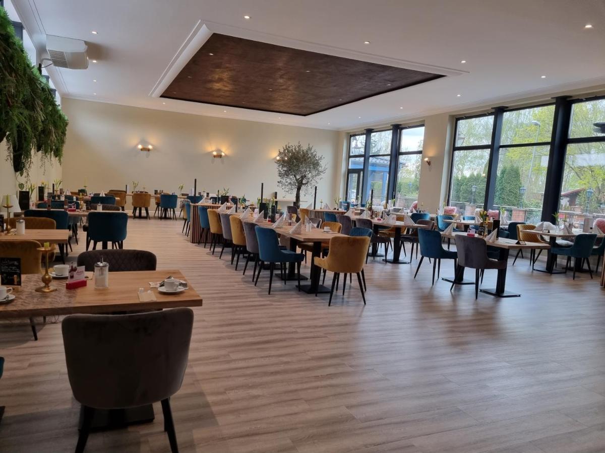 Erbenholz Hotel Laatzen ภายนอก รูปภาพ