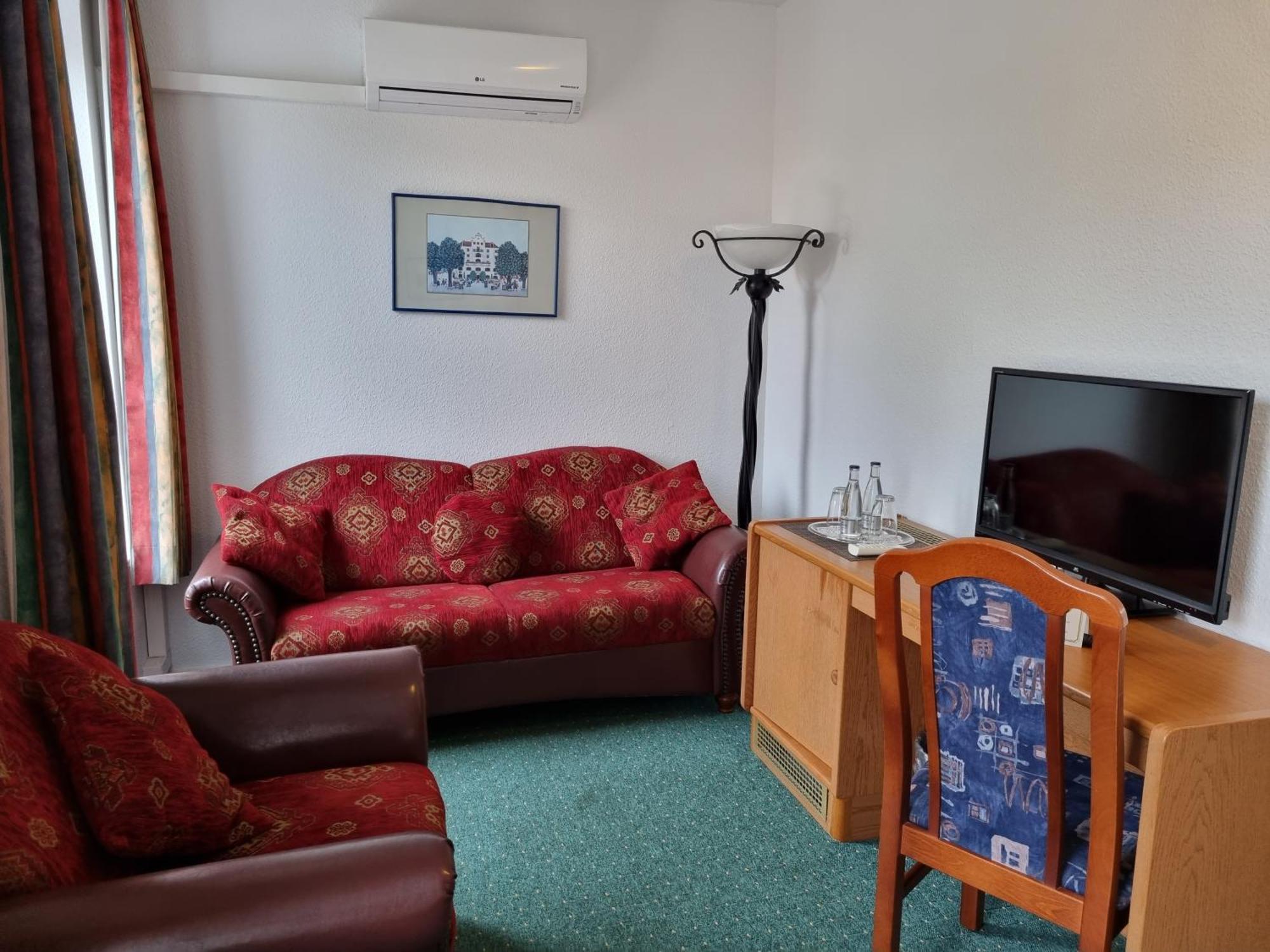 Erbenholz Hotel Laatzen ภายนอก รูปภาพ